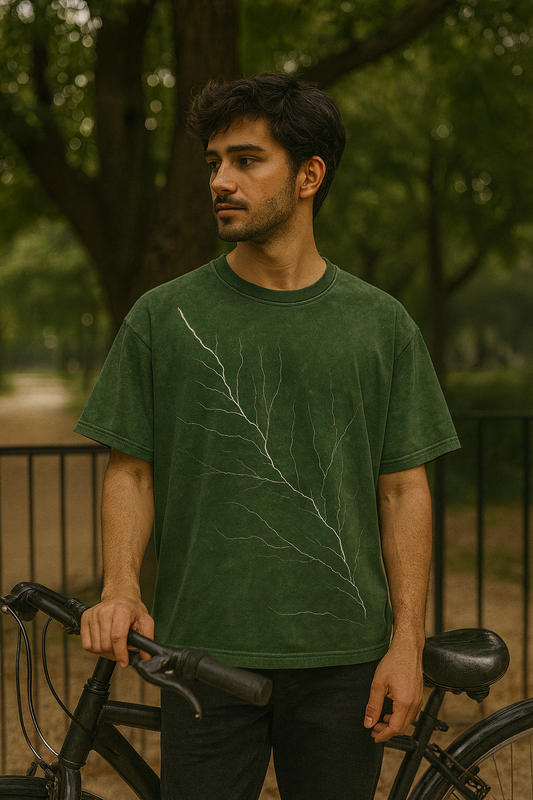 Acid-Washed Oversized Green T-Shirt with Lightning Branch Design_Male